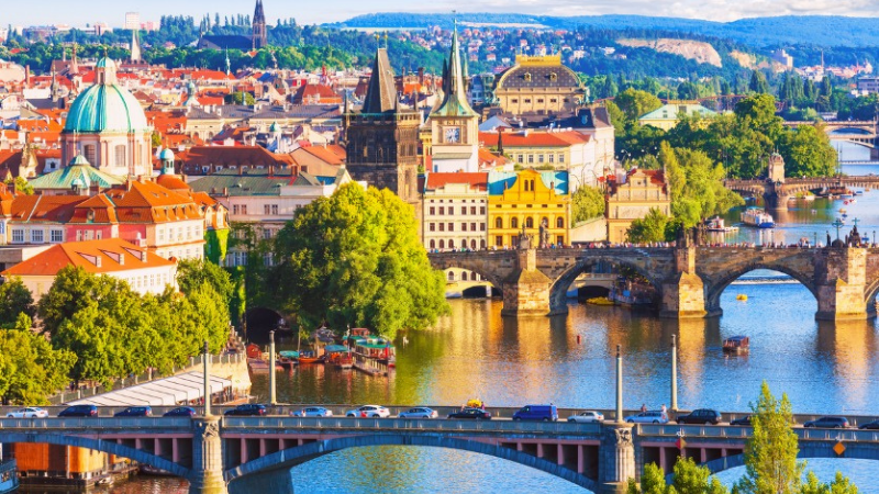 Prag'ı Ziyaret Eden Biri Nelere Alabilir?