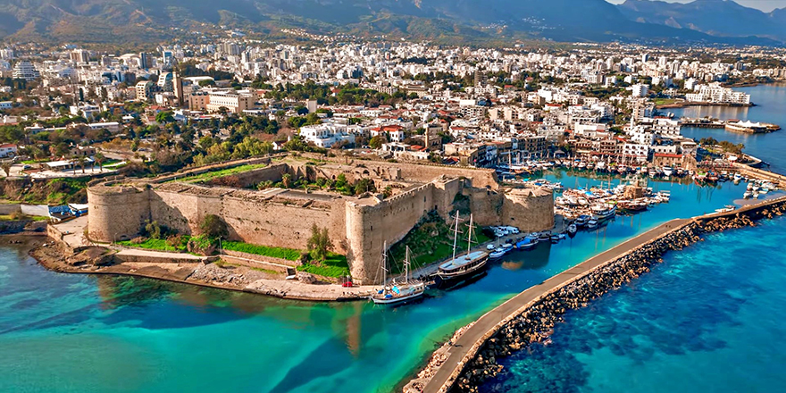Kıbrıs'ta Konaklama Rehberi: Her Bütçeye Uygun En İyi Yerler