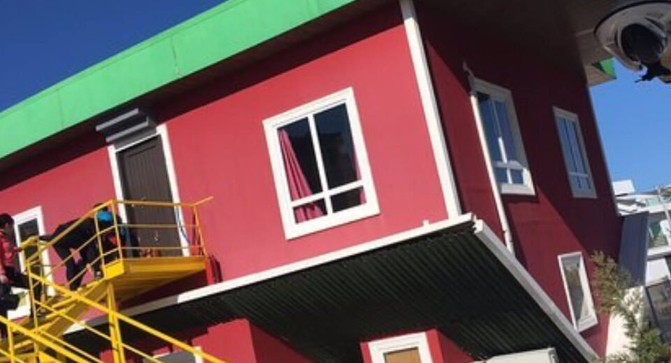 Dünyanın En İlginç Binaları