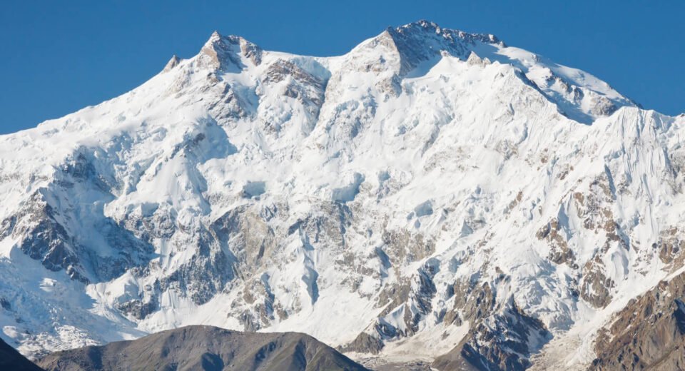 Tehlikeseverler Dikkat! Dünyanın En Tehlikeli 7 Dağı İşte Burada!