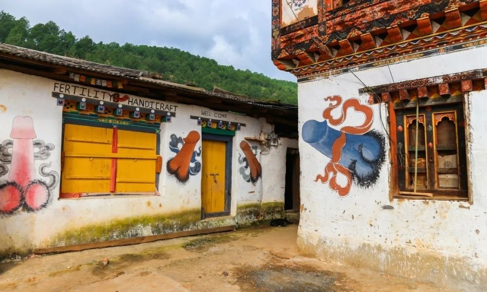 Bhutan'daki Duvarlarda Neden Penis Resimleri Bulunuyor?
